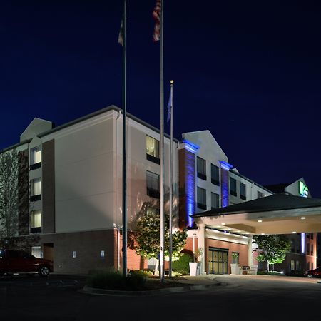 Holiday Inn Express Hotel & Suites Milwaukee-New Berlin By Ihg Exteriér fotografie