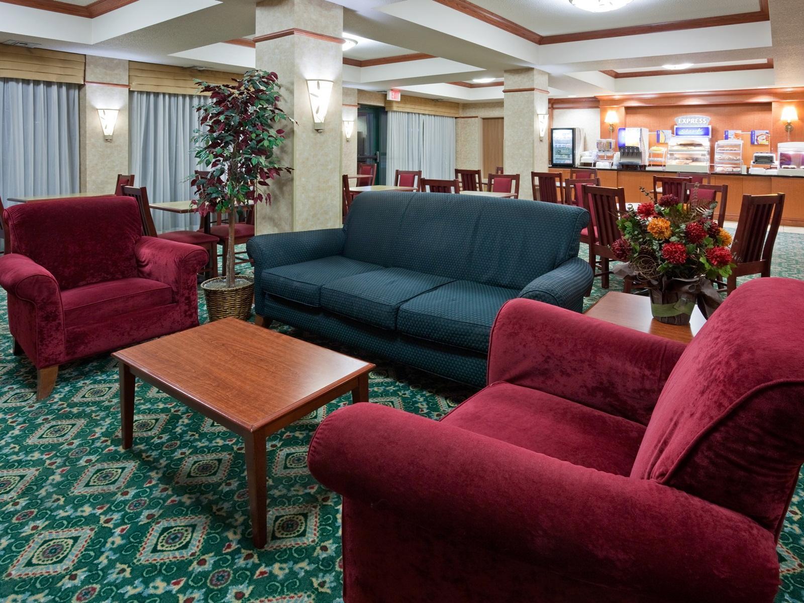 Holiday Inn Express Hotel & Suites Milwaukee-New Berlin By Ihg Exteriér fotografie