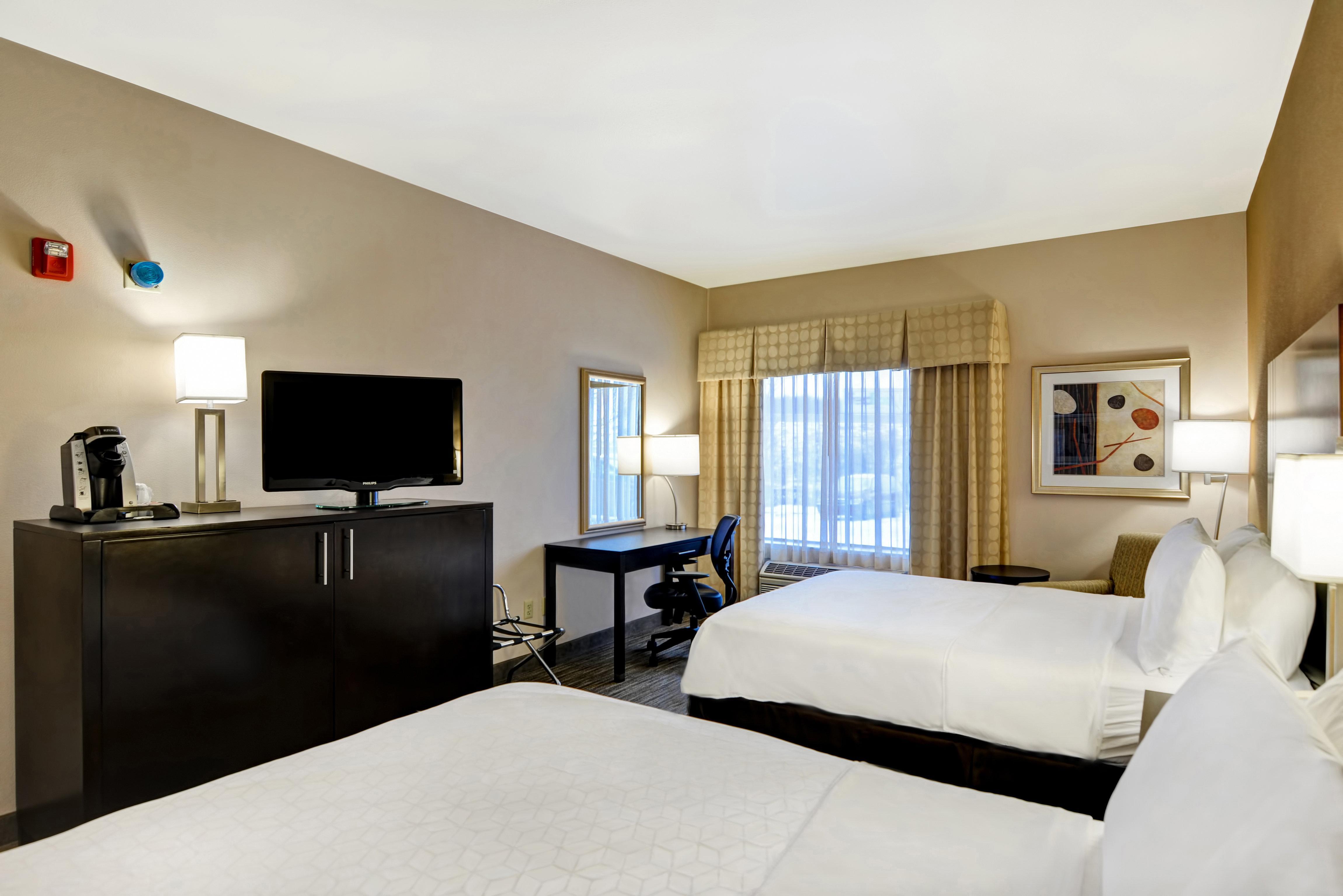 Holiday Inn Express Hotel & Suites Milwaukee-New Berlin By Ihg Exteriér fotografie