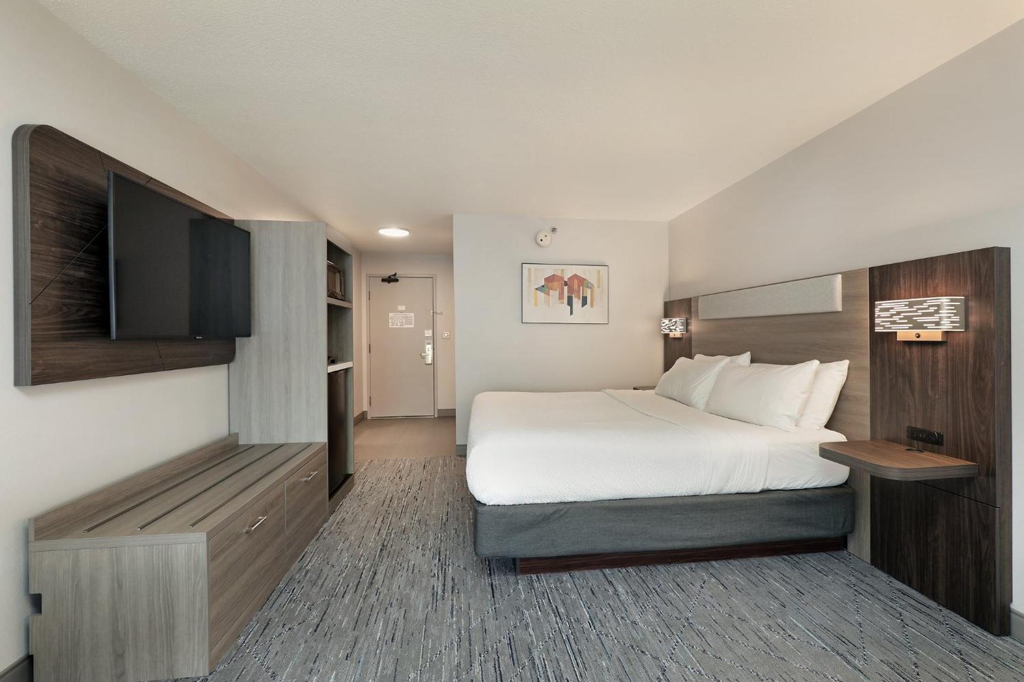 Holiday Inn Express Hotel & Suites Milwaukee-New Berlin By Ihg Exteriér fotografie